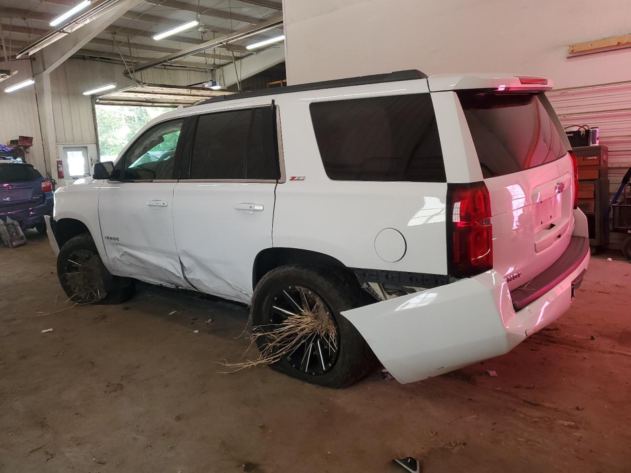 2017 CHEVROLET Tahoe
