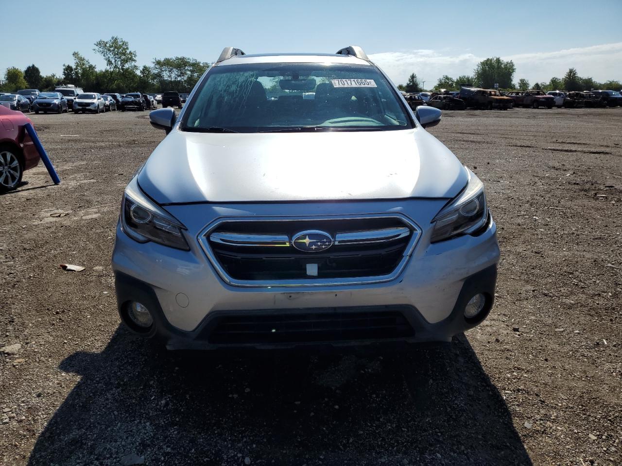 2019 SUBARU Outback