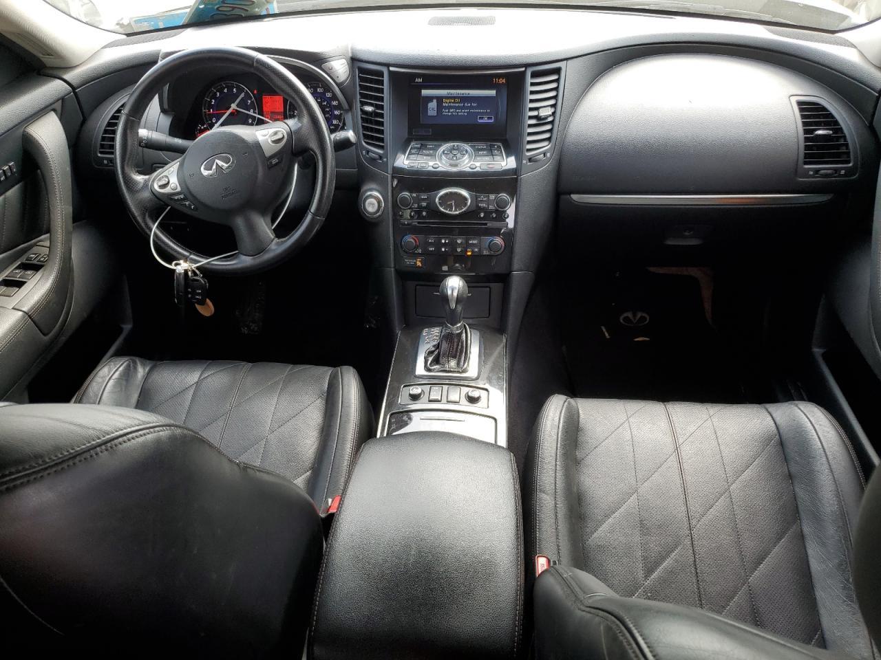 2010 INFINITI FX35