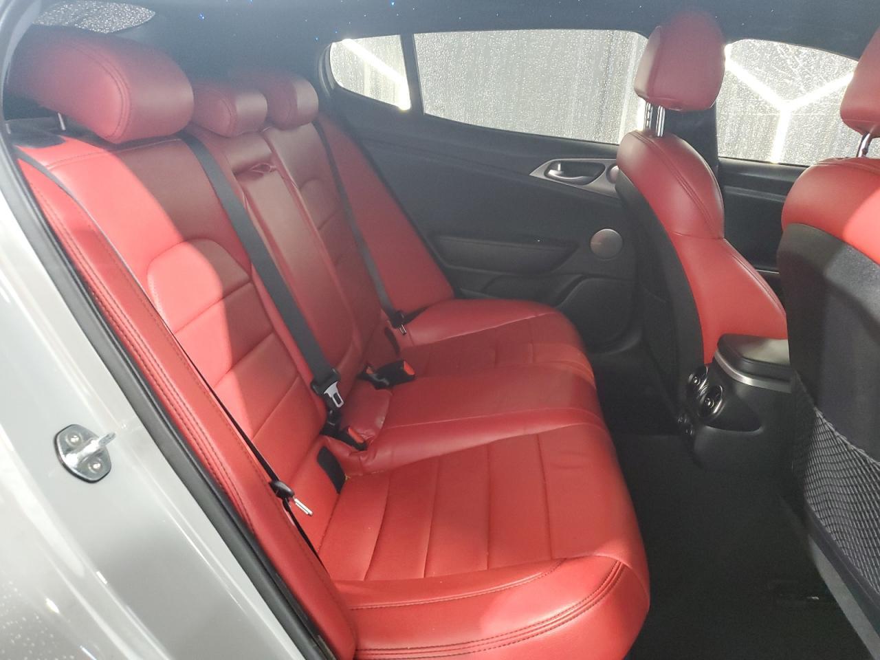 2019 KIA Stinger