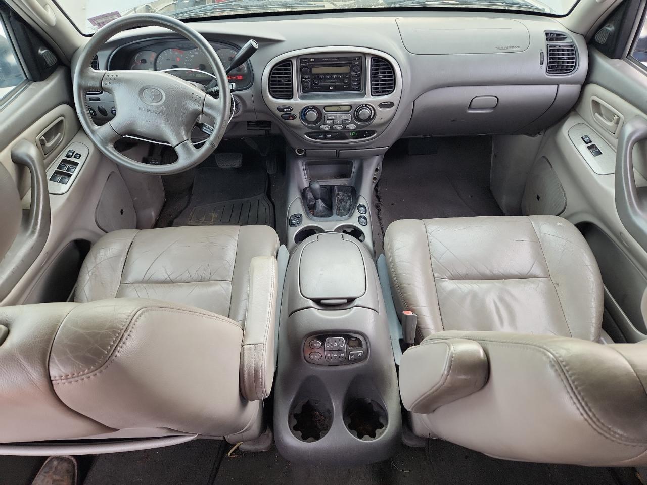 2002 TOYOTA Sequoia