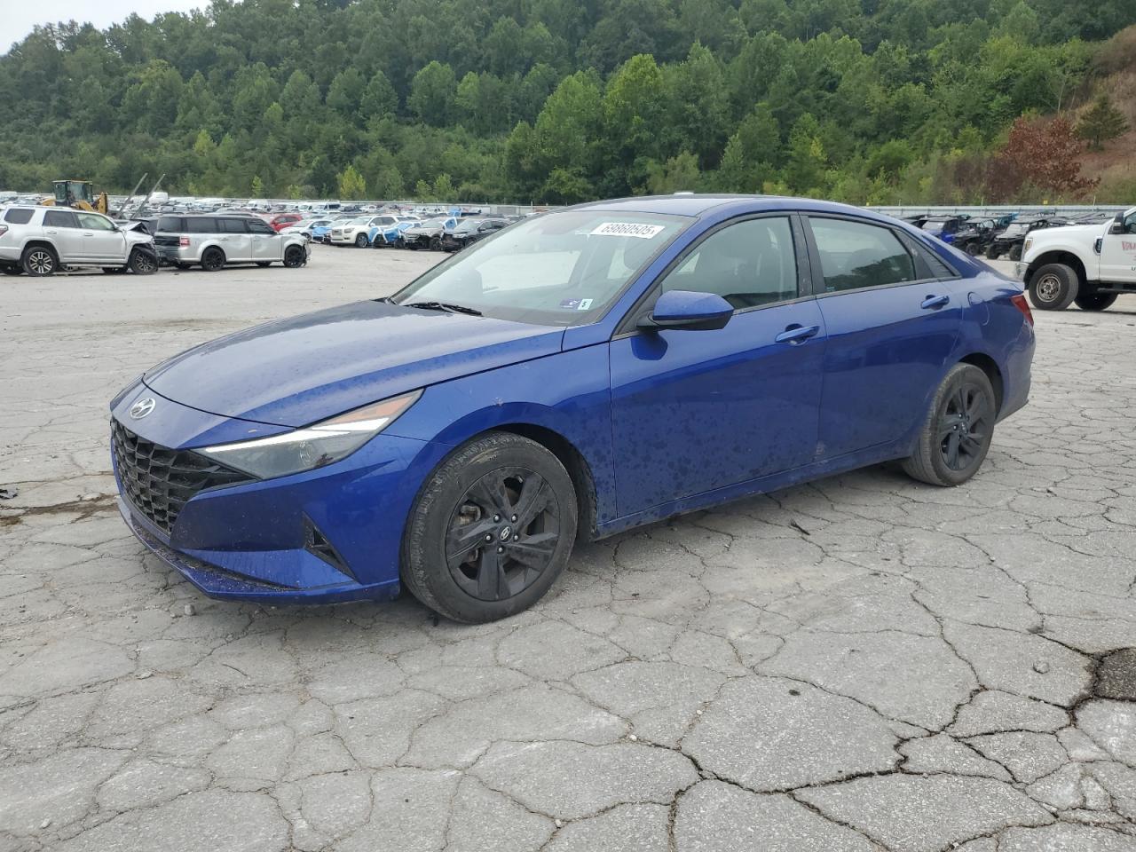 2023 HYUNDAI ELANTRA