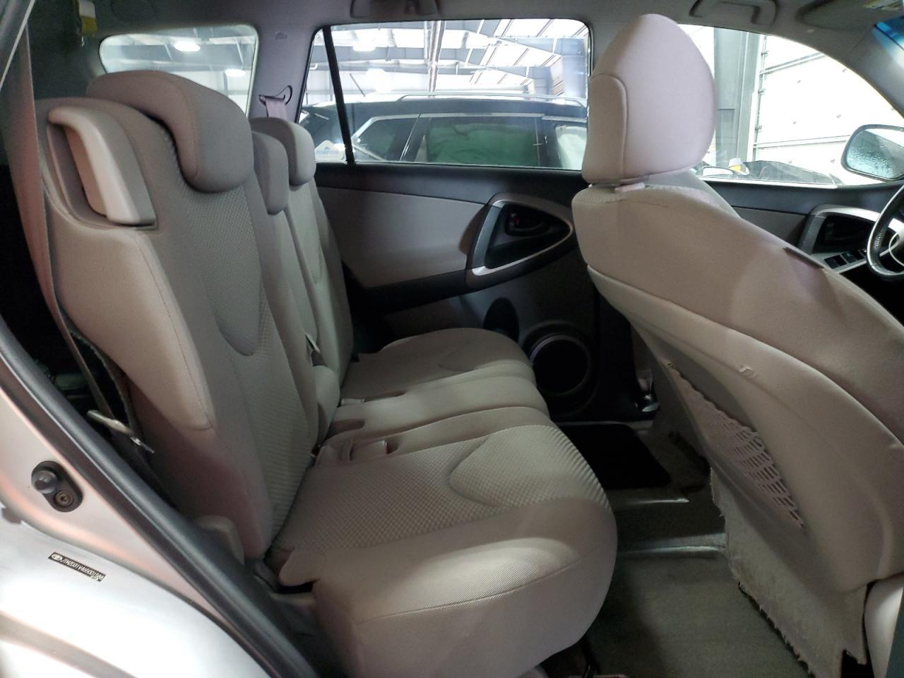 2006 TOYOTA RAV4