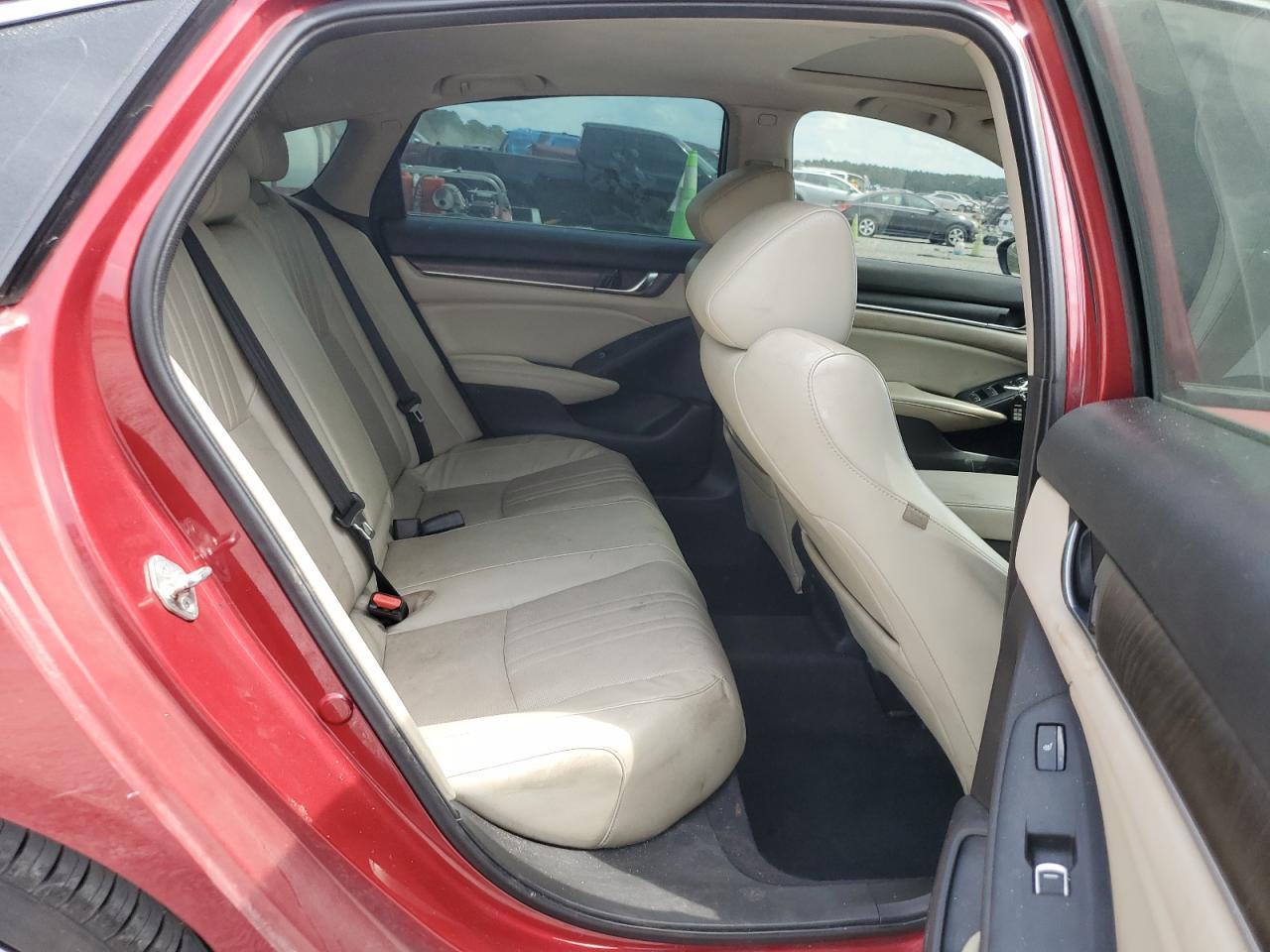 2018 HONDA ACCORD