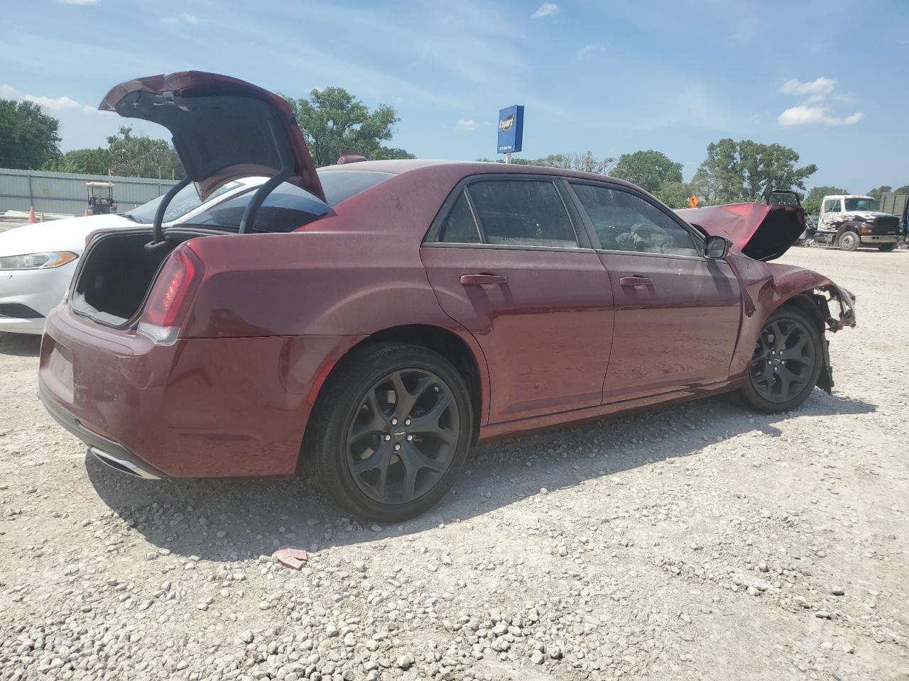 2023 CHRYSLER 300