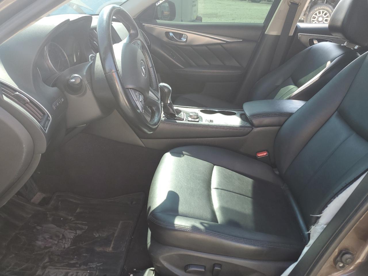 2017 INFINITI Q50