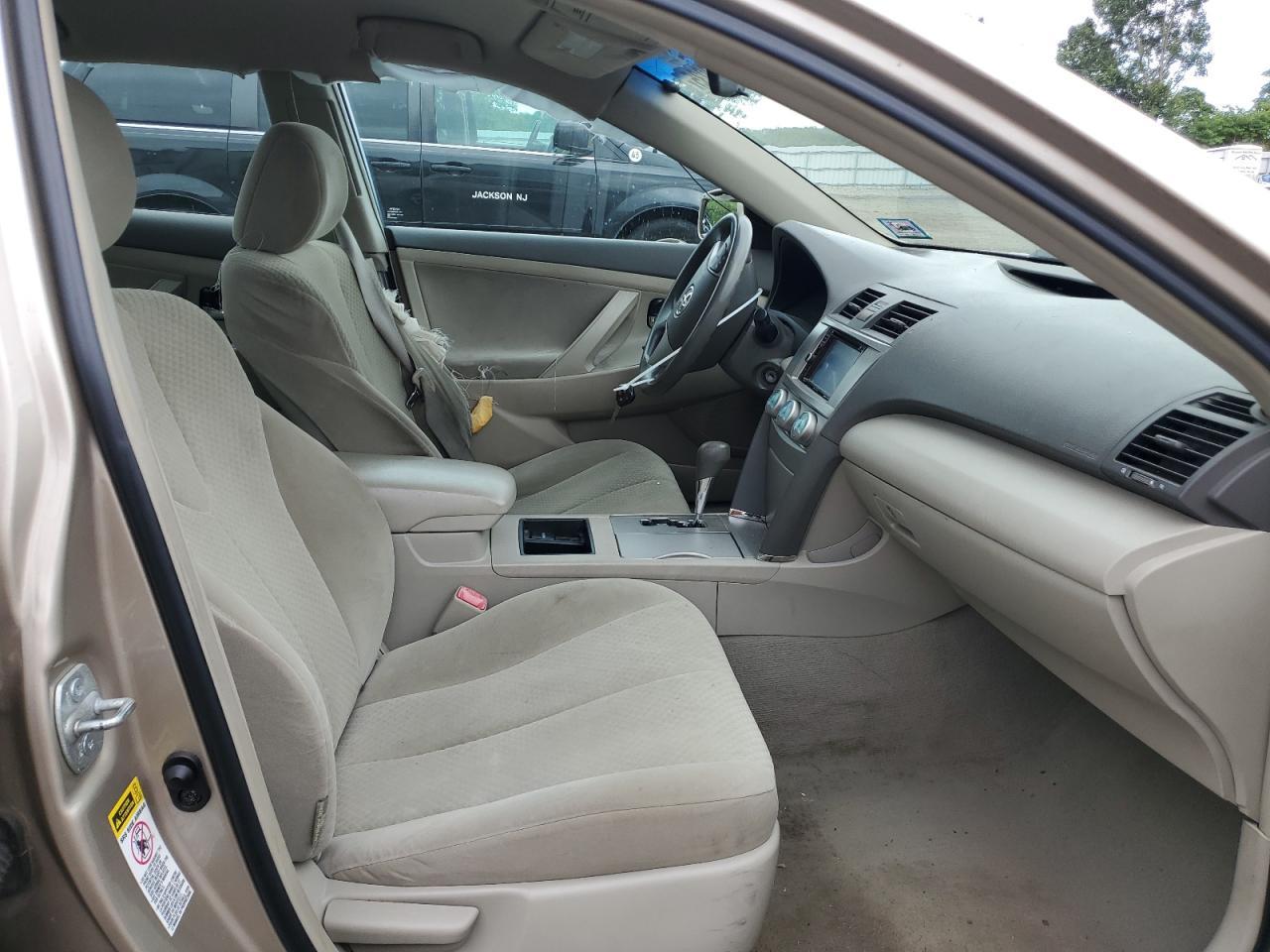 2009 TOYOTA CAMRY