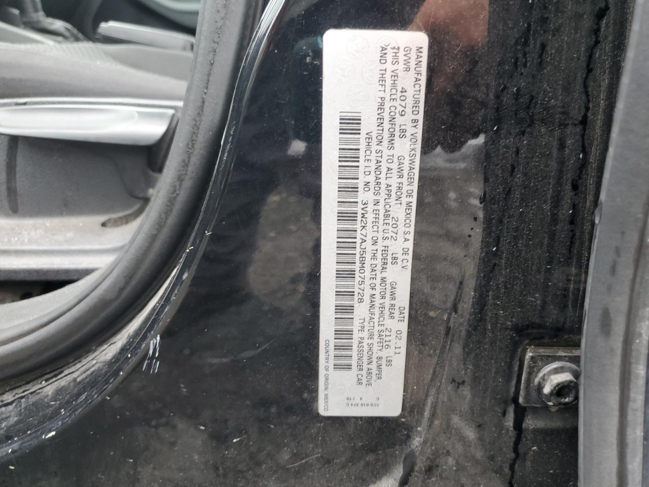 2011 VOLKSWAGEN JETTA