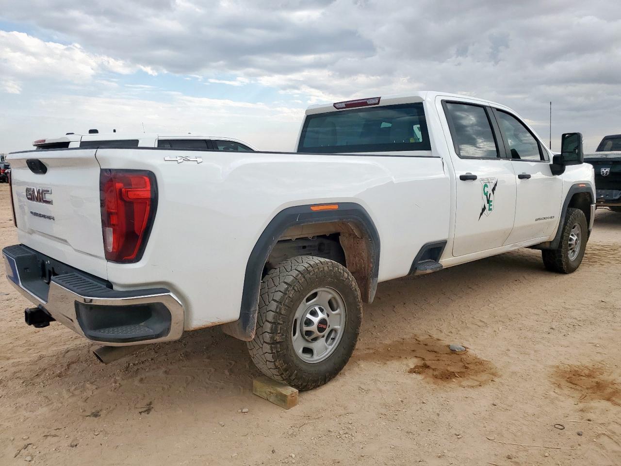 2023 GMC Sierra