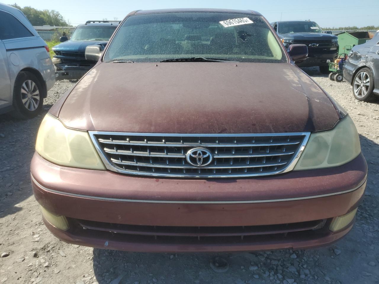 2004 TOYOTA Avalon