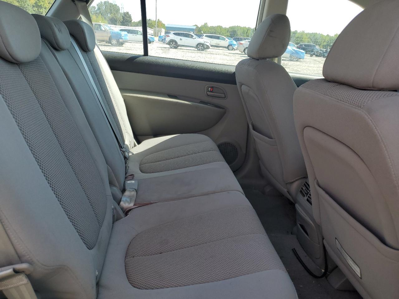 2007 KIA RONDO