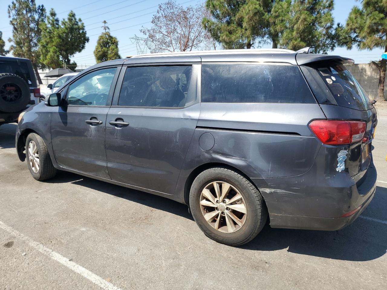 2016 KIA SEDONA