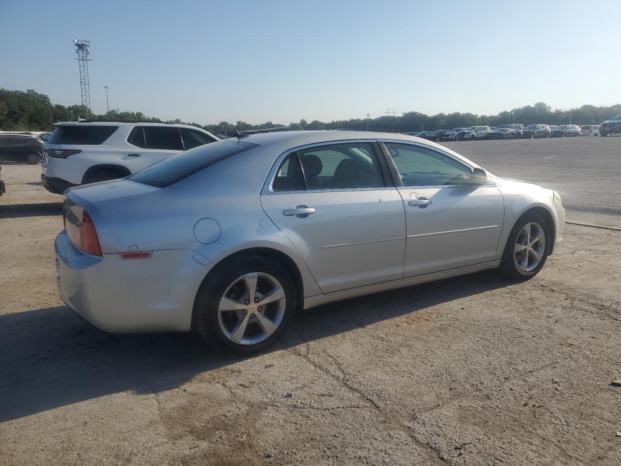 2011 CHEVROLET MALIBU