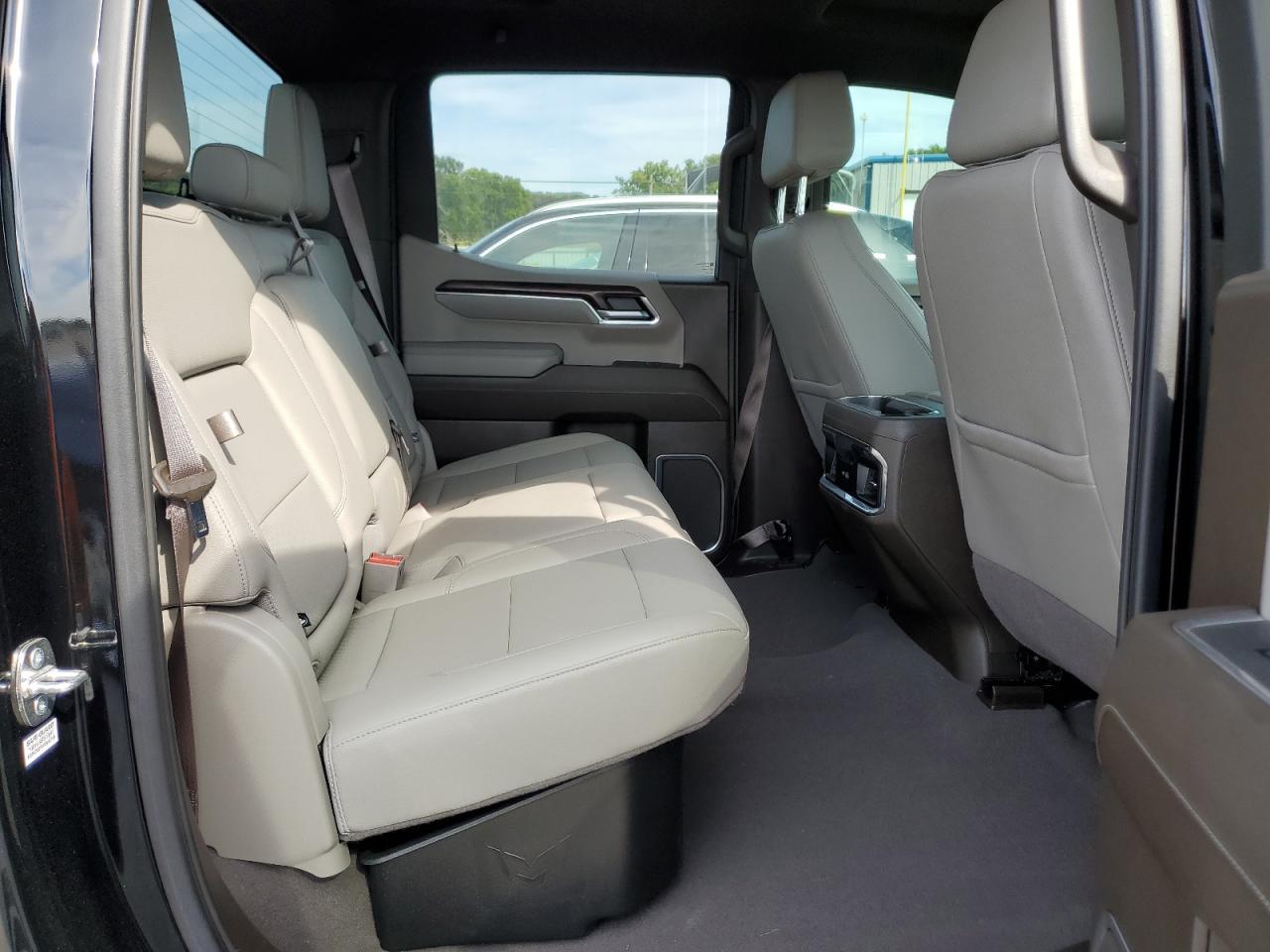 2023 GMC Sierra