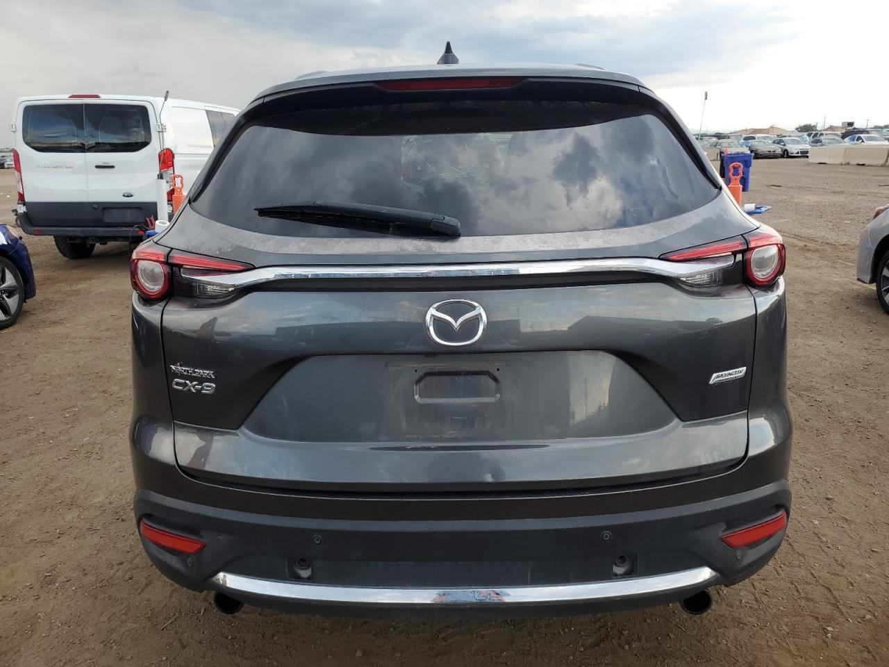 2017 MAZDA CX-9