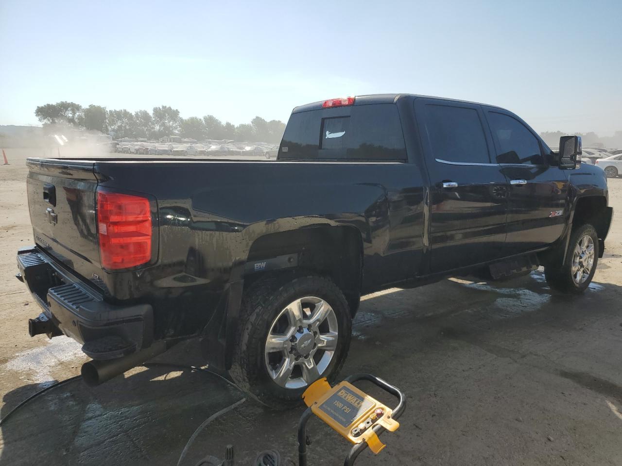 2017 CHEVROLET Silverado