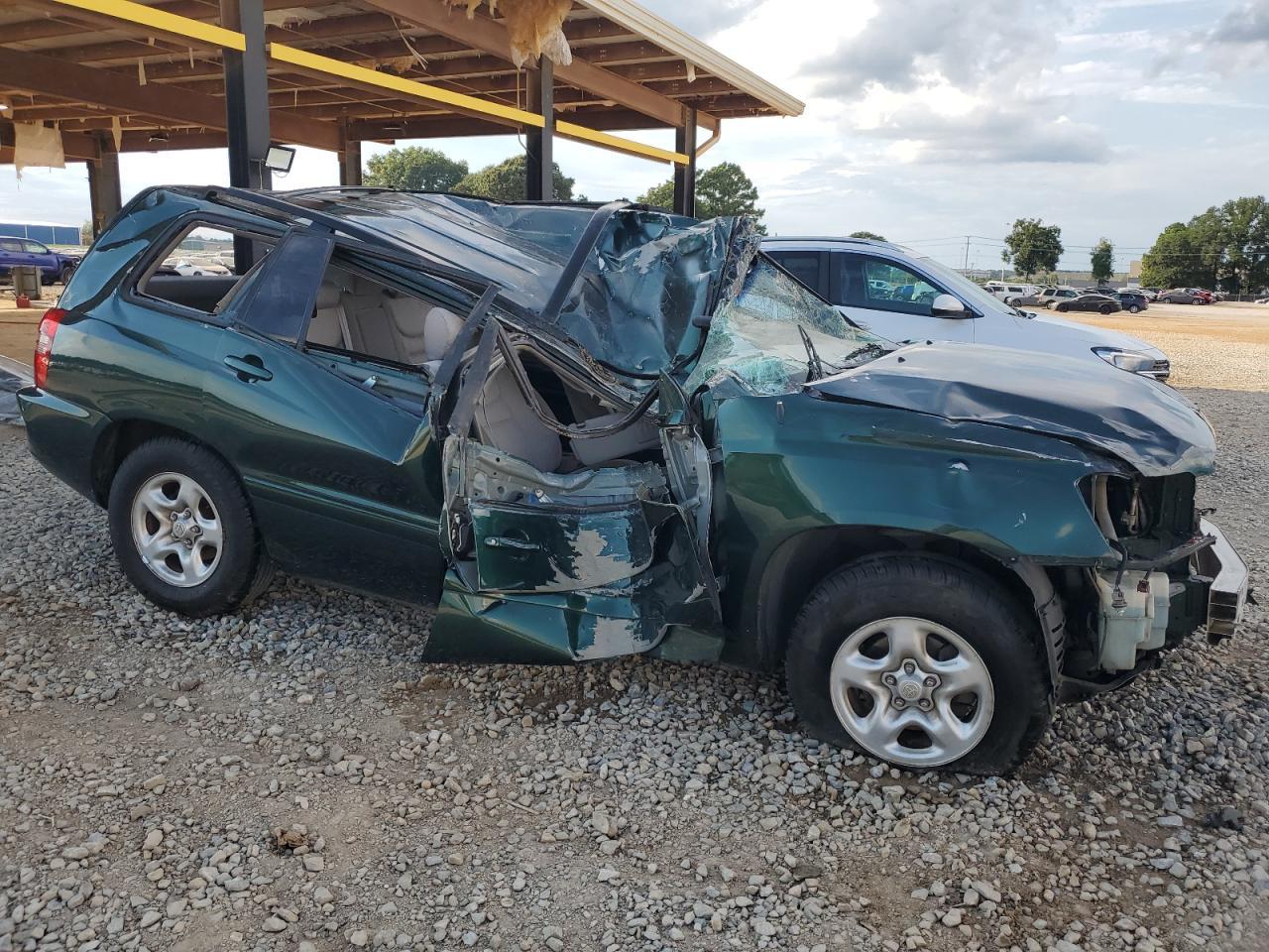 2003 TOYOTA HIGHLANDER