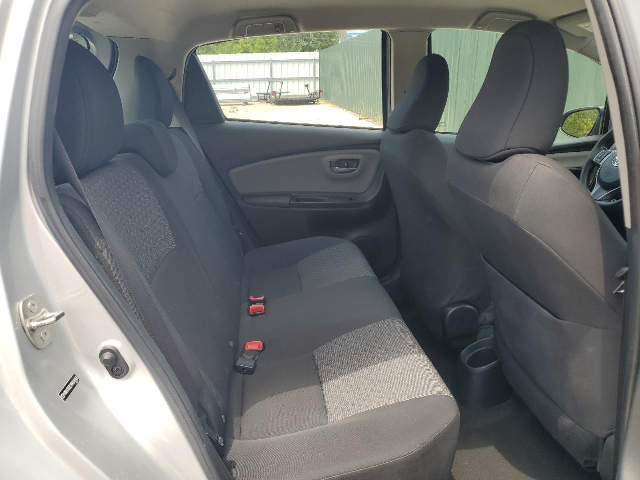 2017 TOYOTA YARIS