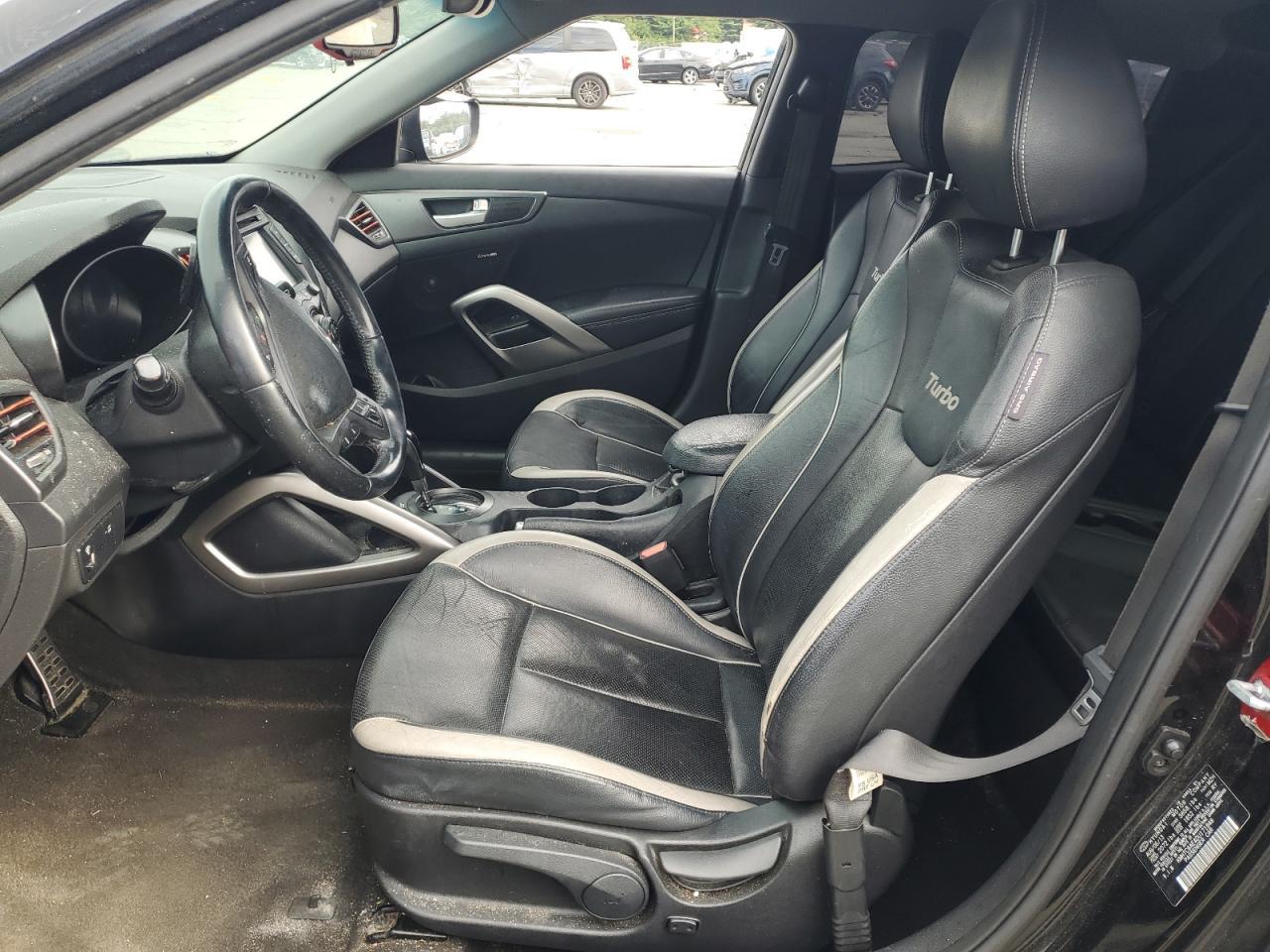 2013 HYUNDAI VELOSTER