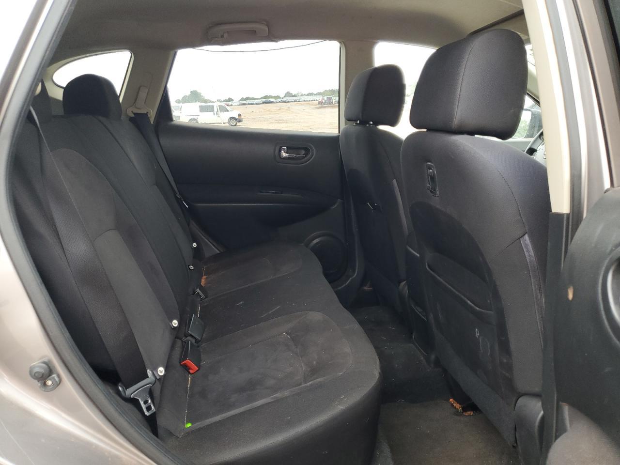2010 NISSAN ROGUE