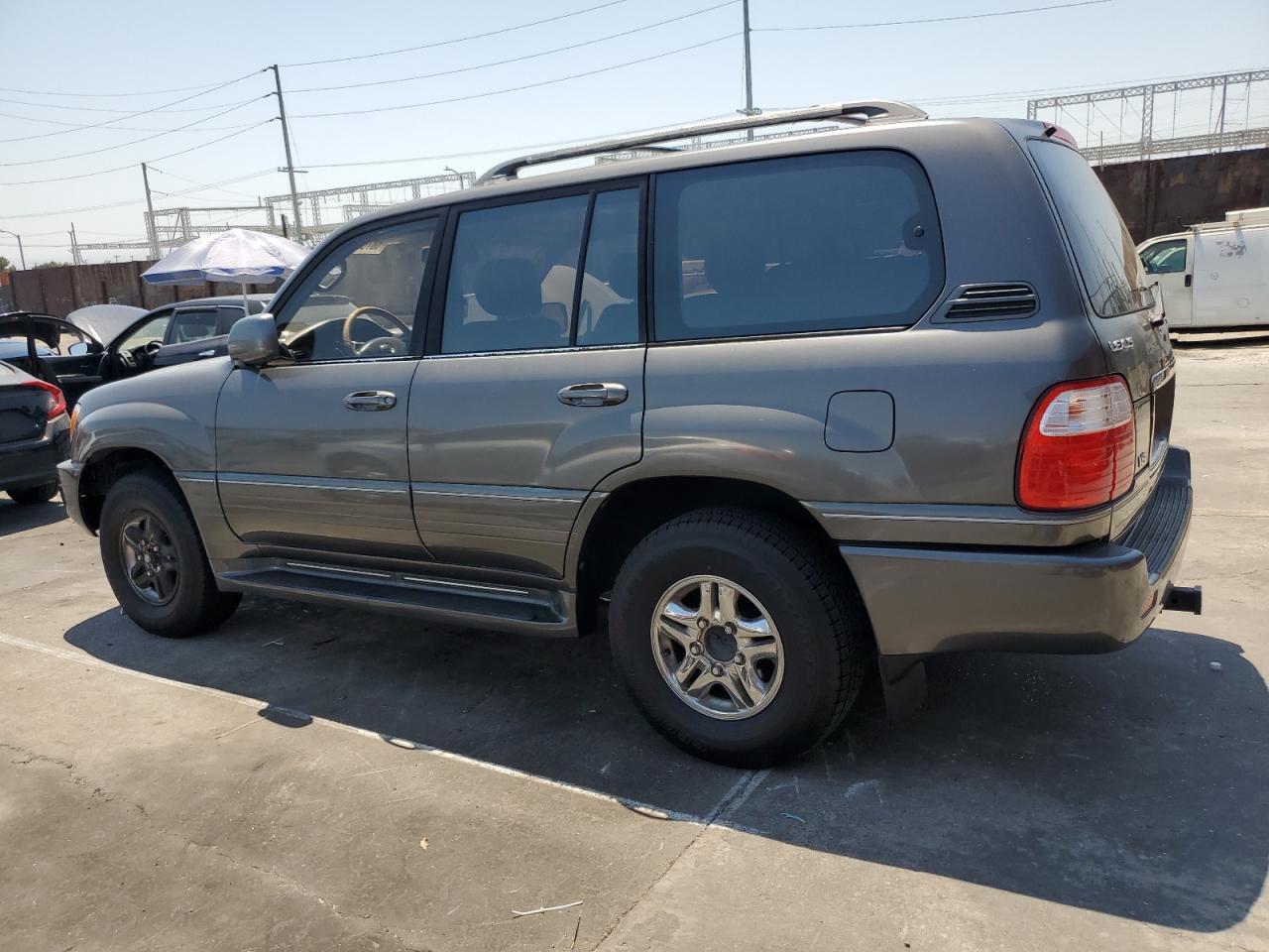 2001 LEXUS Lx 470