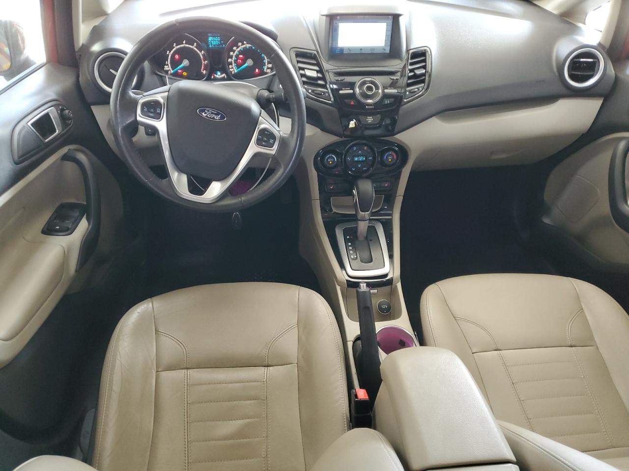 2017 FORD Fiesta