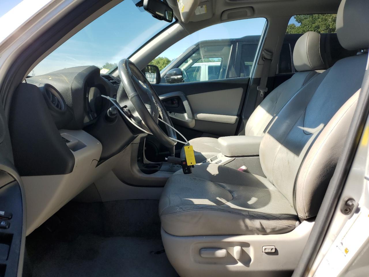 2010 TOYOTA RAV4