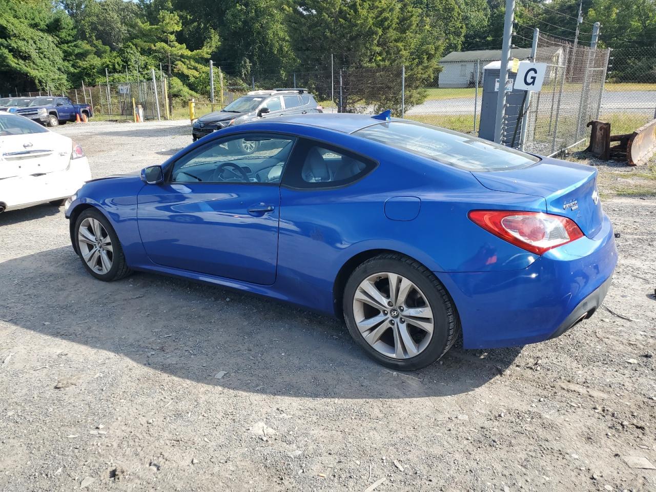 2010 HYUNDAI GENESIS