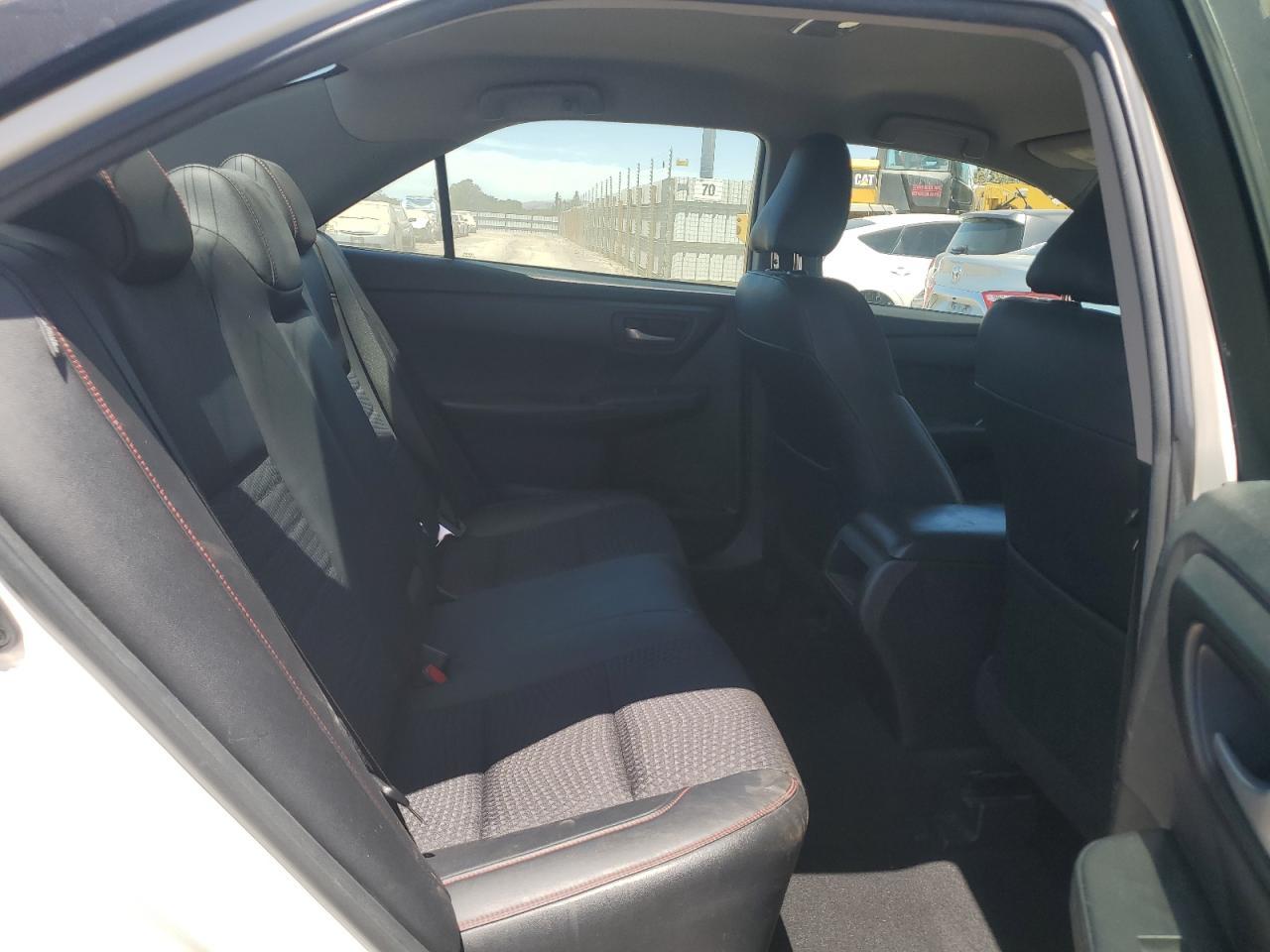 2015 TOYOTA CAMRY