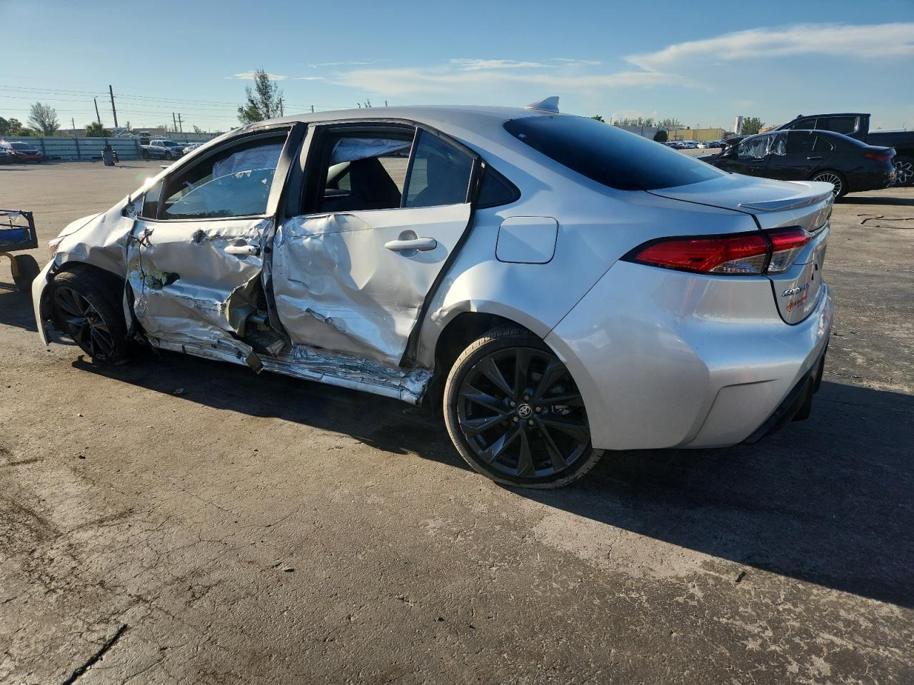 2023 TOYOTA COROLLA