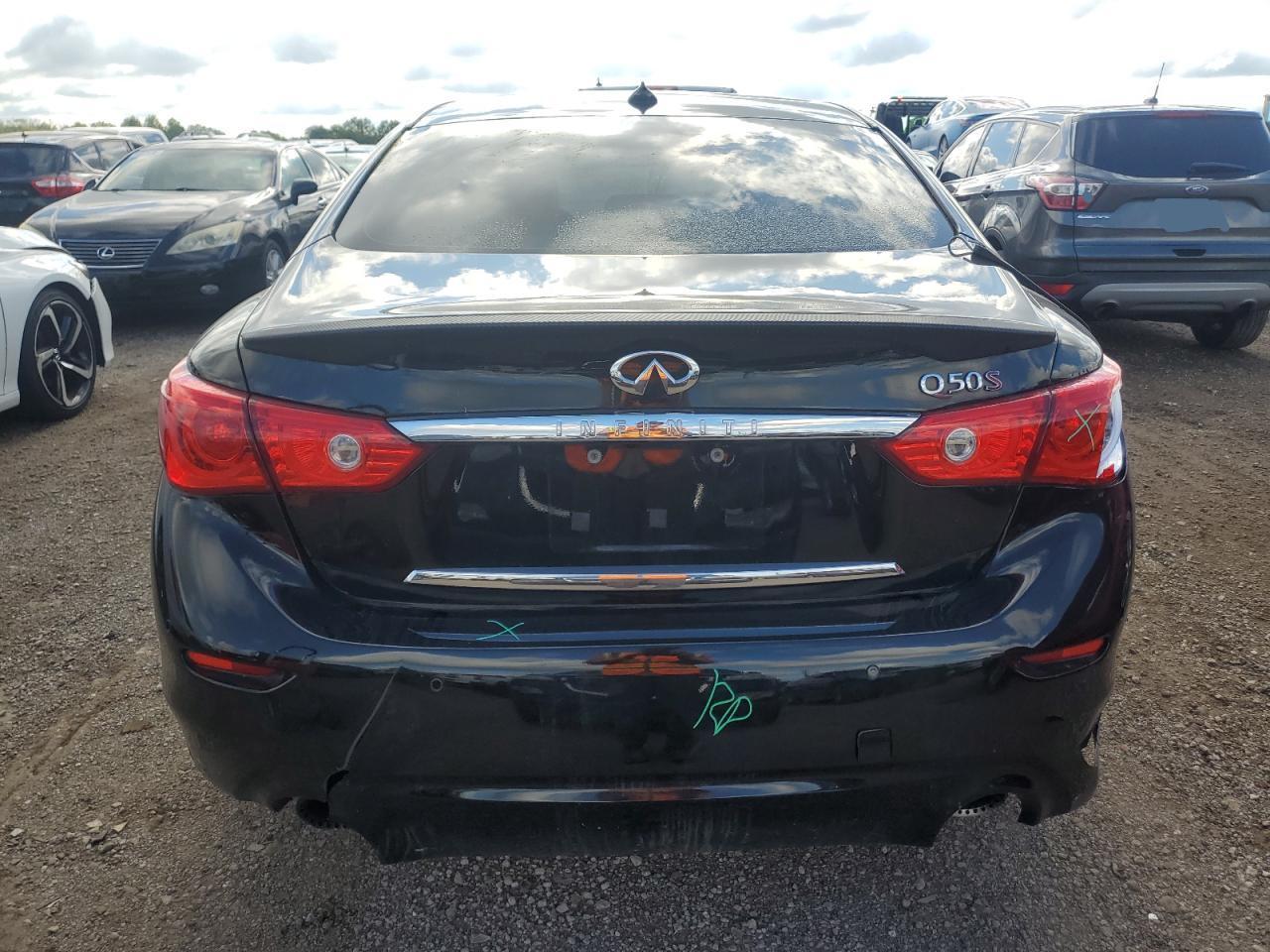 2016 INFINITI Q50