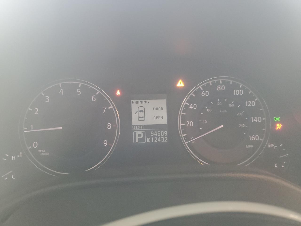 2012 INFINITI G37