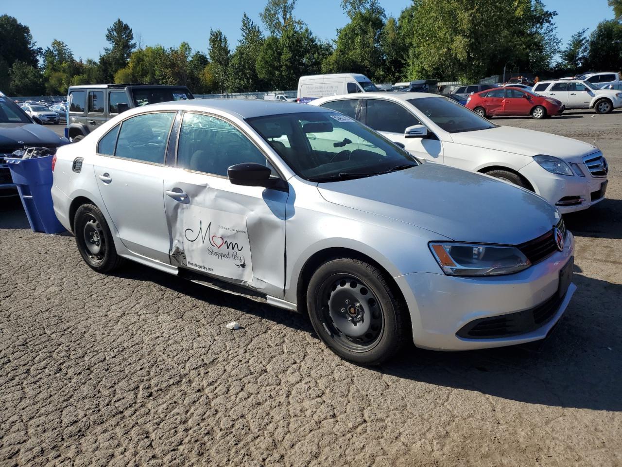 2014 VOLKSWAGEN JETTA