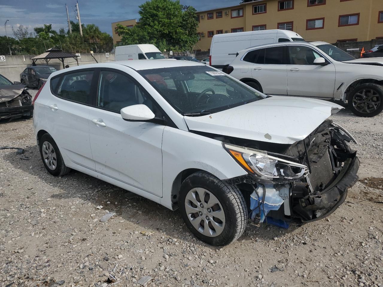 2016 HYUNDAI ACCENT