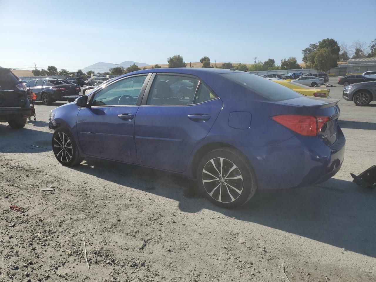 2017 TOYOTA COROLLA