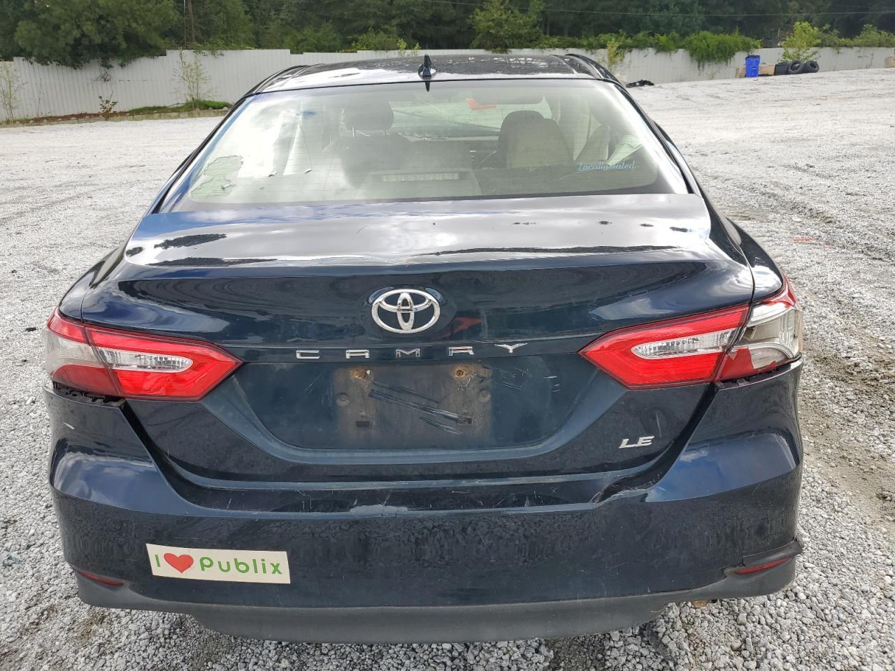 2018 TOYOTA CAMRY