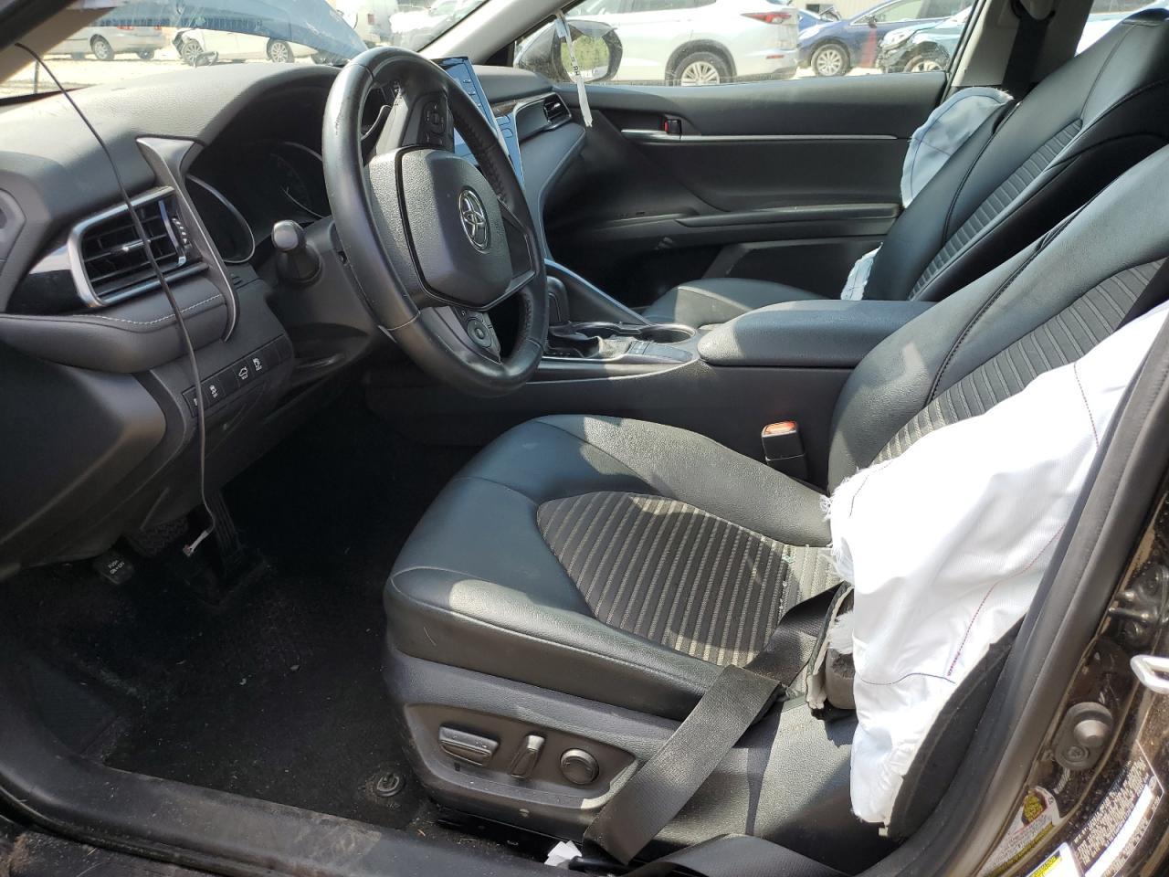 2023 TOYOTA CAMRY