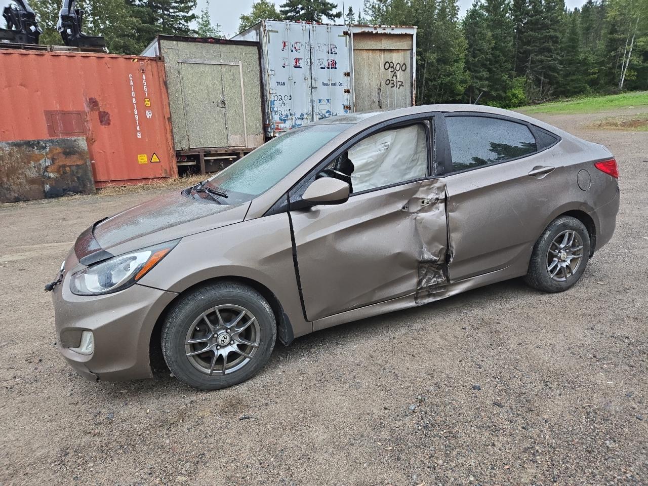 2013 HYUNDAI ACCENT