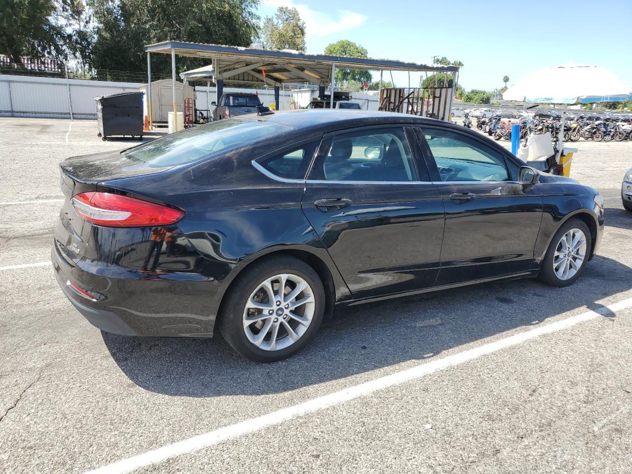 2019 FORD FUSION