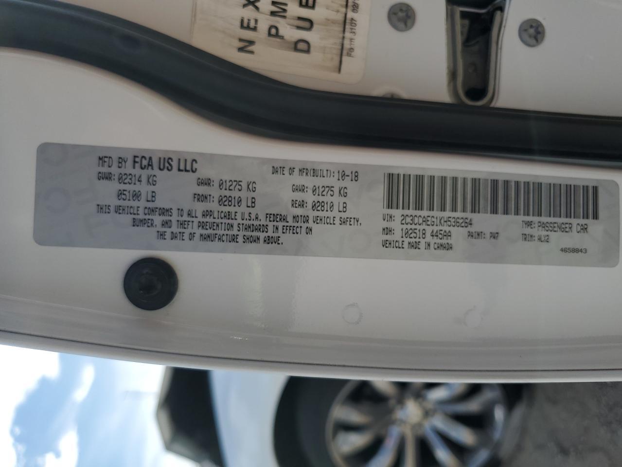 2019 CHRYSLER 300