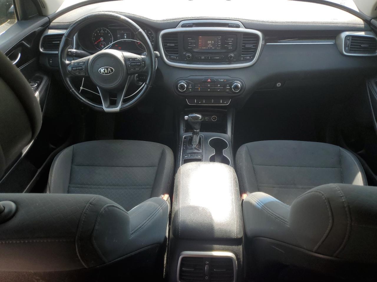 2016 KIA SORENTO