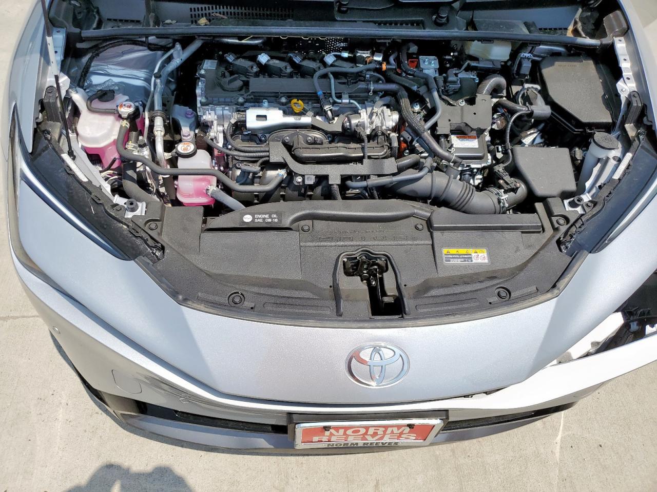 2024 TOYOTA PRIUS