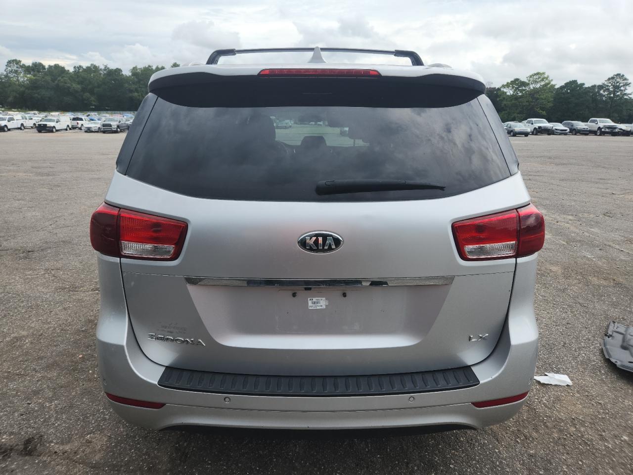 2016 KIA SEDONA