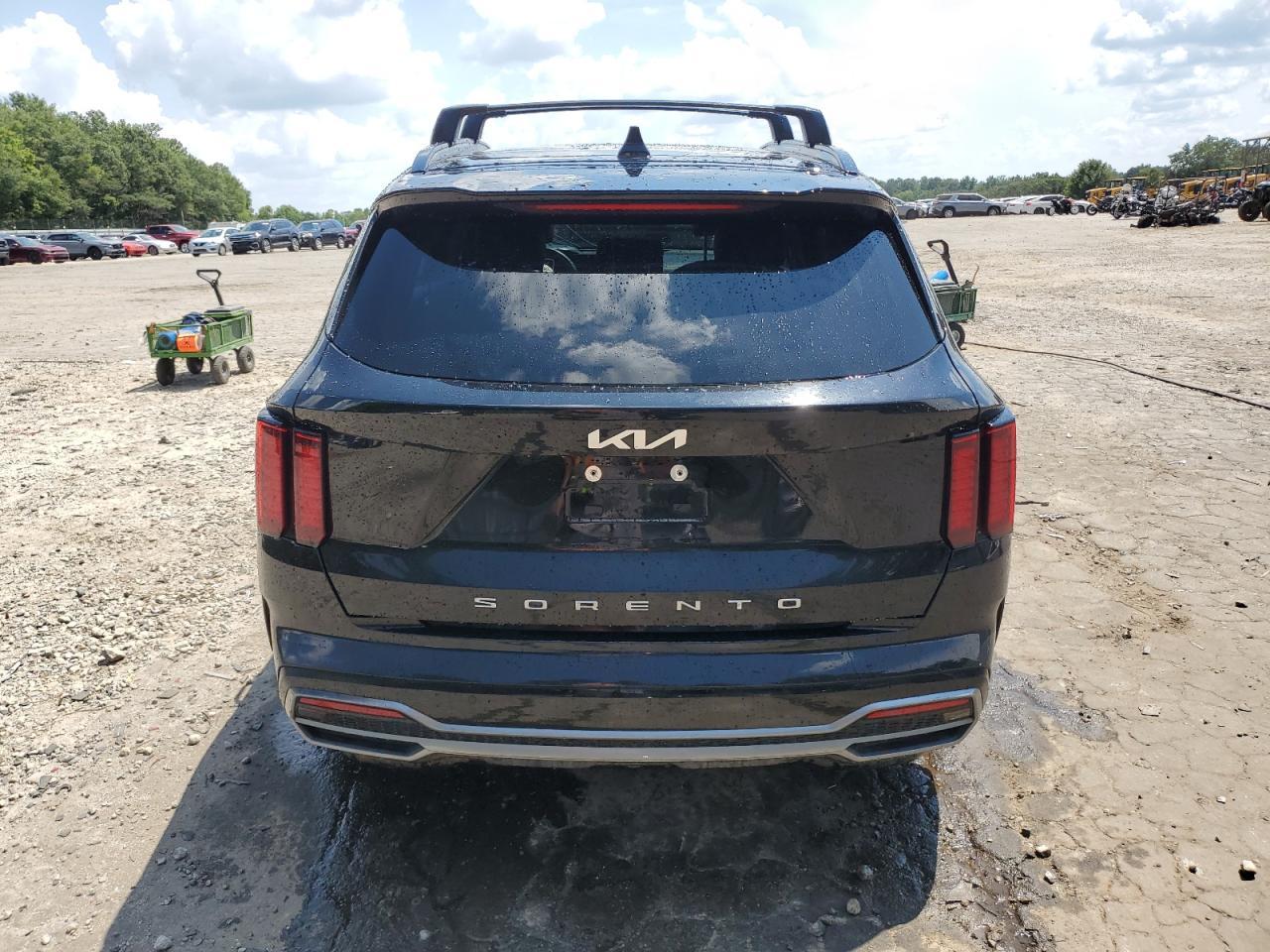 2022 KIA SORENTO