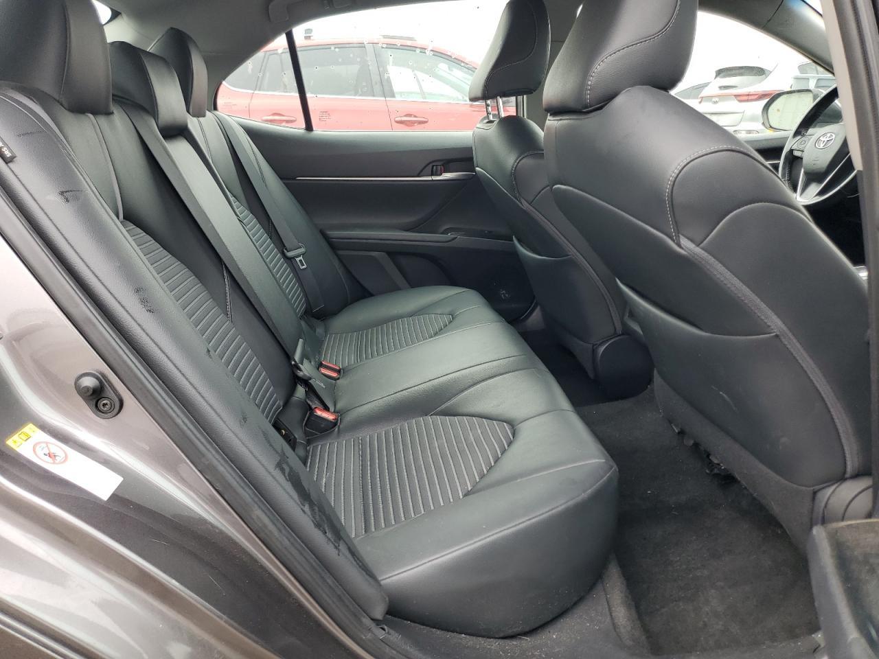 2019 TOYOTA CAMRY