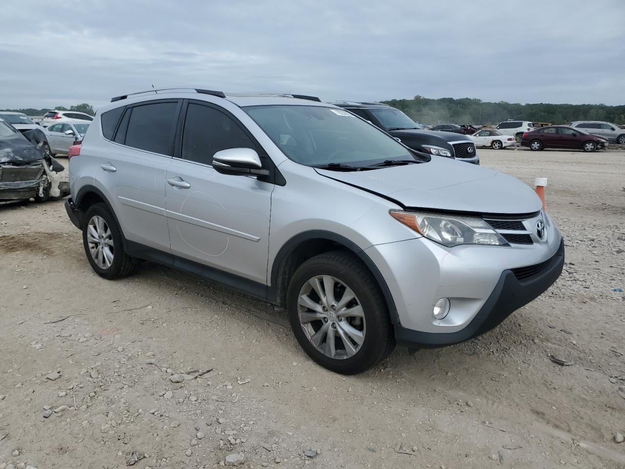 2015 TOYOTA RAV4