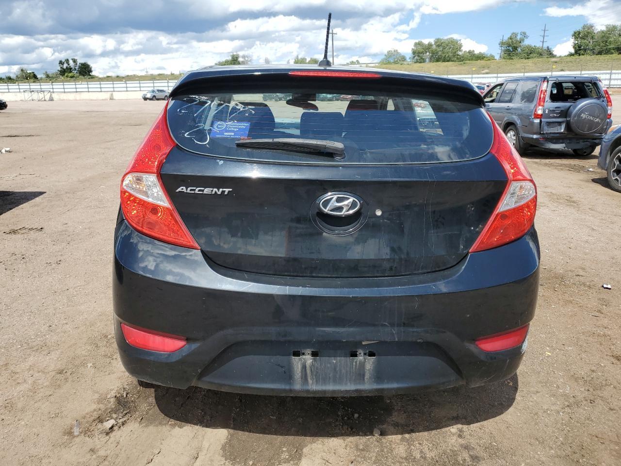 2012 HYUNDAI ACCENT