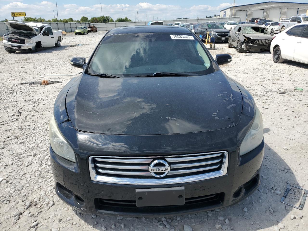 2013 NISSAN Maxima