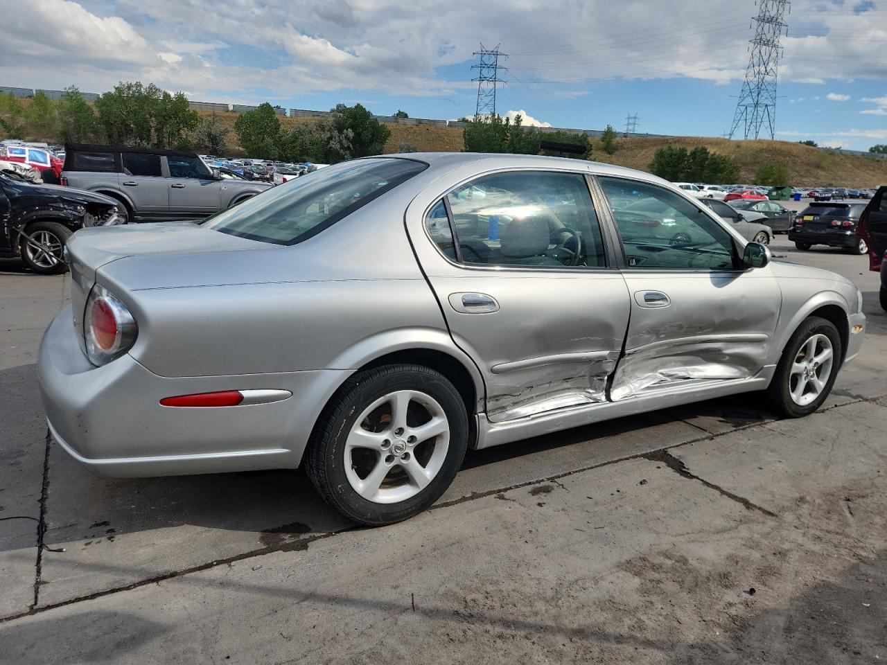 2003 NISSAN Maxima