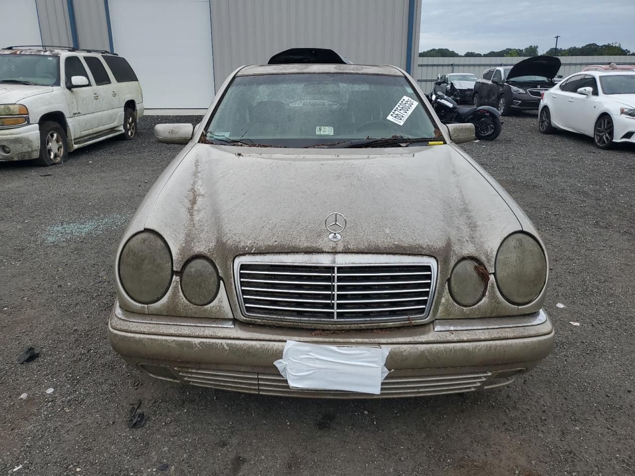 1999 MERCEDES-BENZ E-Class